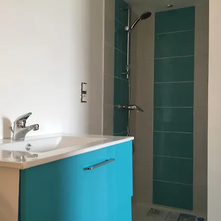 Jolie Maison Familiale A 400m De La Mer, Entre La Rochelle Et Chatelaillon *
