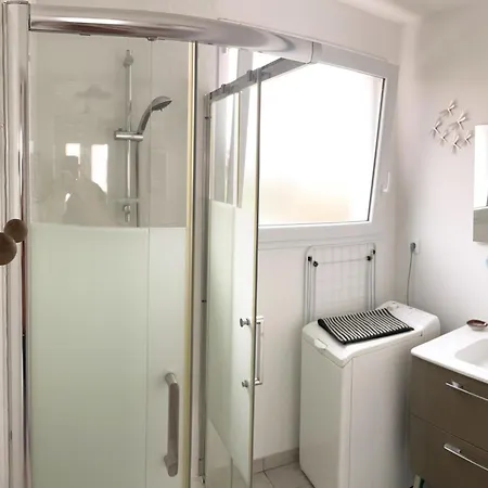 Jolie Maison Familiale A 400m De La Mer, Entre La Rochelle Et Chatelaillon Holiday home Angoulins